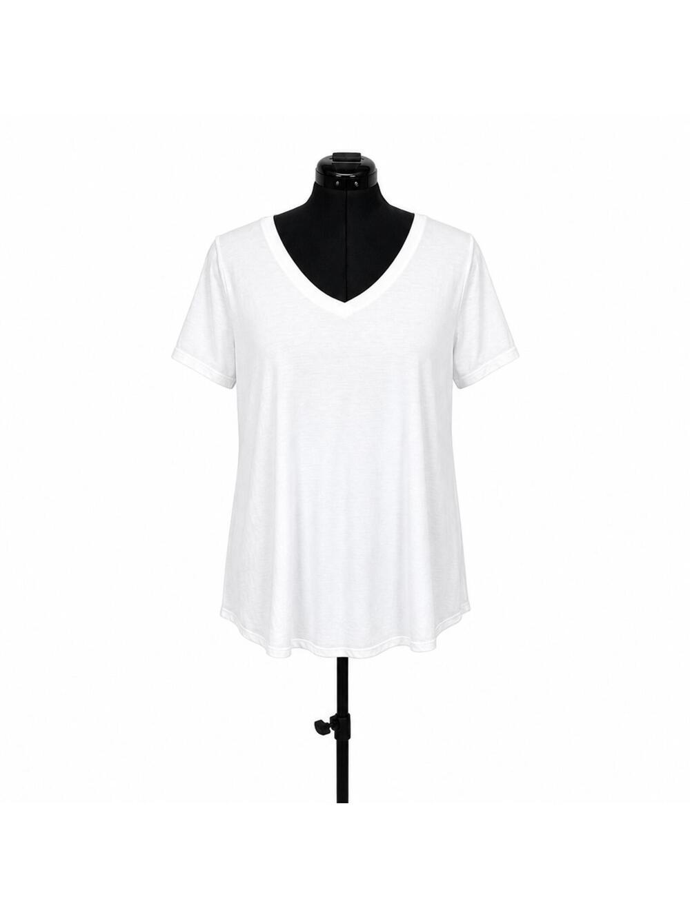 Torrid Classic Fit White V-Neck Flowy T-Shirt (1X)